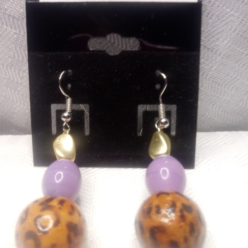 Jewelry - Picture 6 of 8